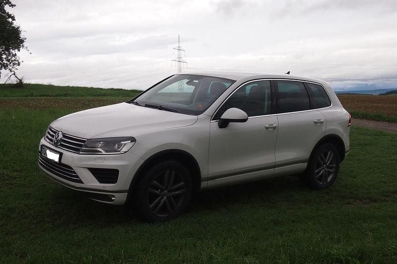 Weiß Gebraucht 2017 VW Touareg SUV | 16.300 € (Guter Preis) - Bild 1/4