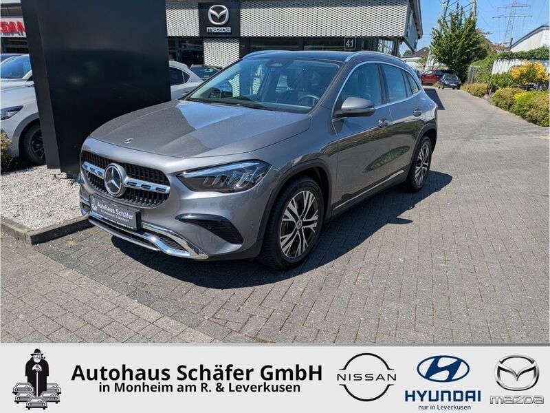 Grau Gebraucht 2023 Mercedes GLA180 Progressive SUV | 36.785 € - Bild 1/2