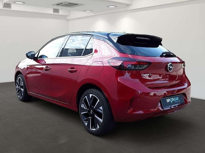 Gebraucht Opel Corsa-e Elegance 100 kW (136 PS) 2021 Chili rot metalic Kleinwagen