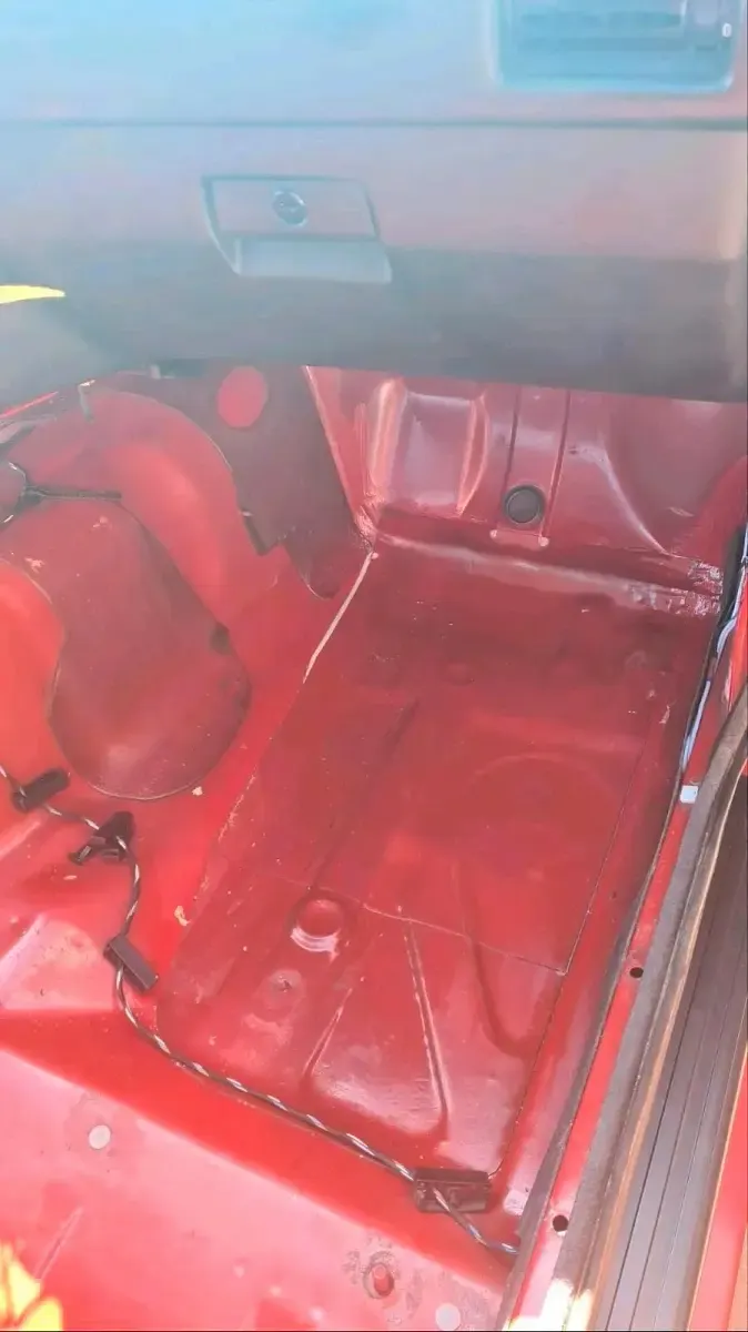 Gebraucht BMW 318 Basis 136 PS (100 kW) 1989 Rot Limousine