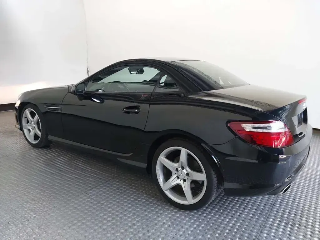Gebraucht Mercedes SLK200 Sport 184 PS (135 kW) 2012 Schwarz Cabrio