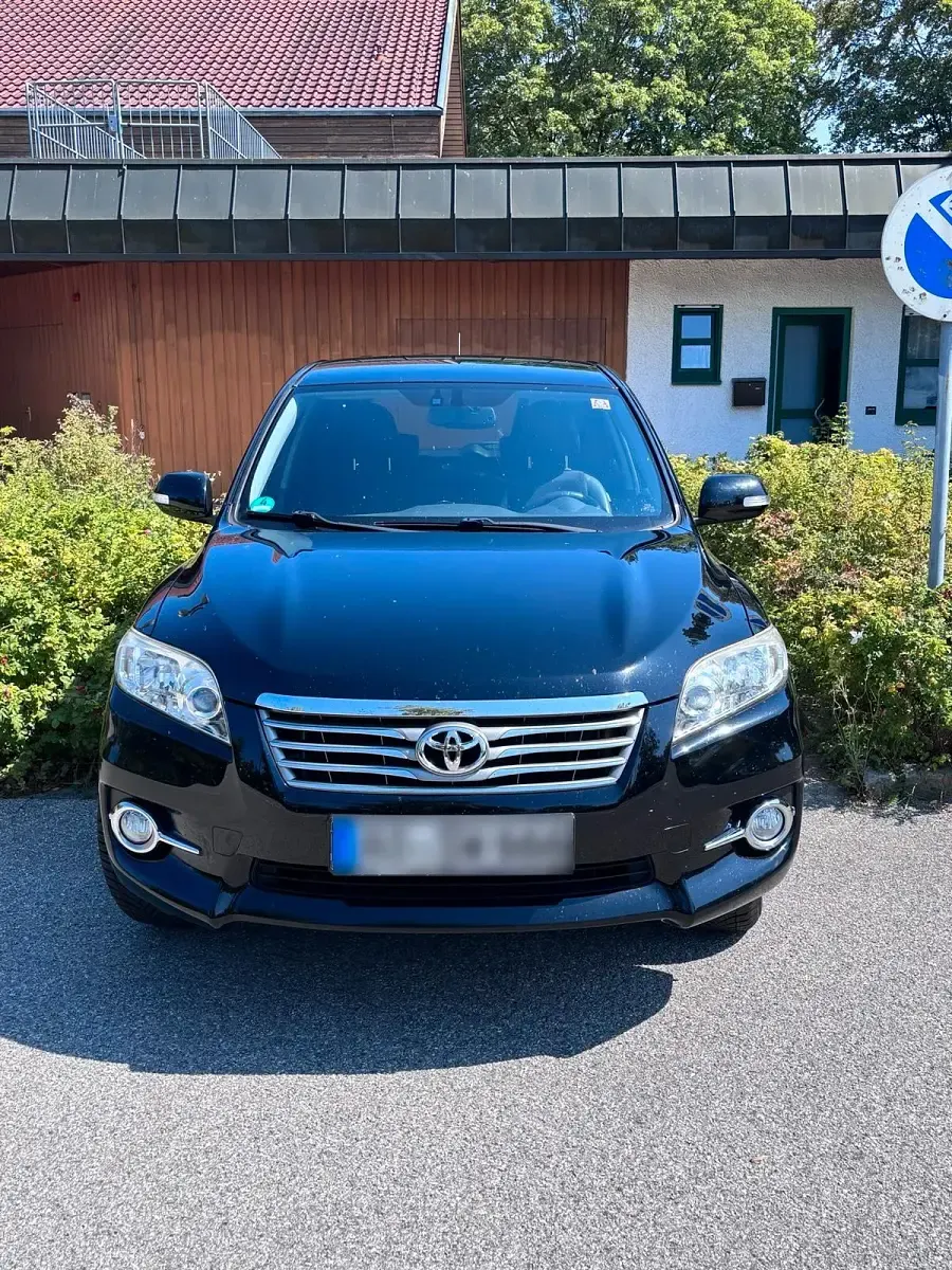 Gebraucht Toyota RAV4 158 PS (116 kW) 2011 Schwarz SUV