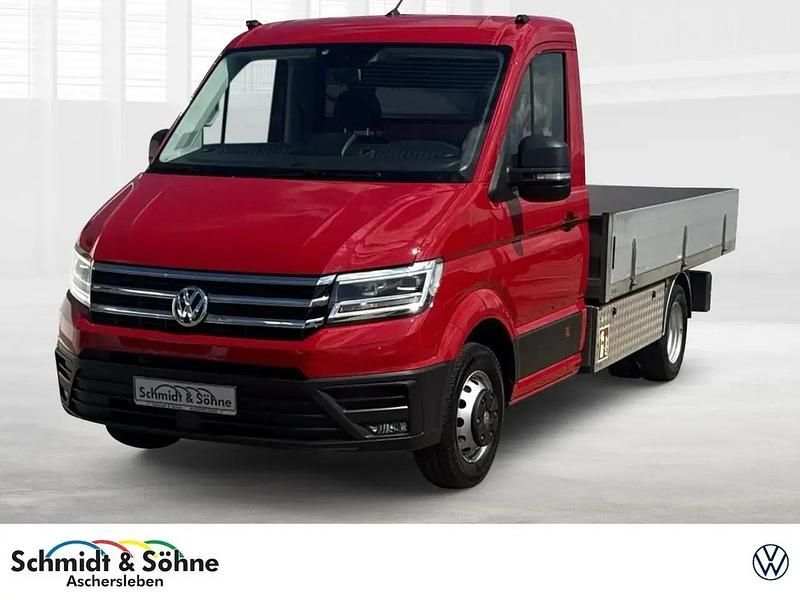Rot Gebraucht 2020 VW Crafter Van | 40.880 € (Teuer) - Bild 1/4