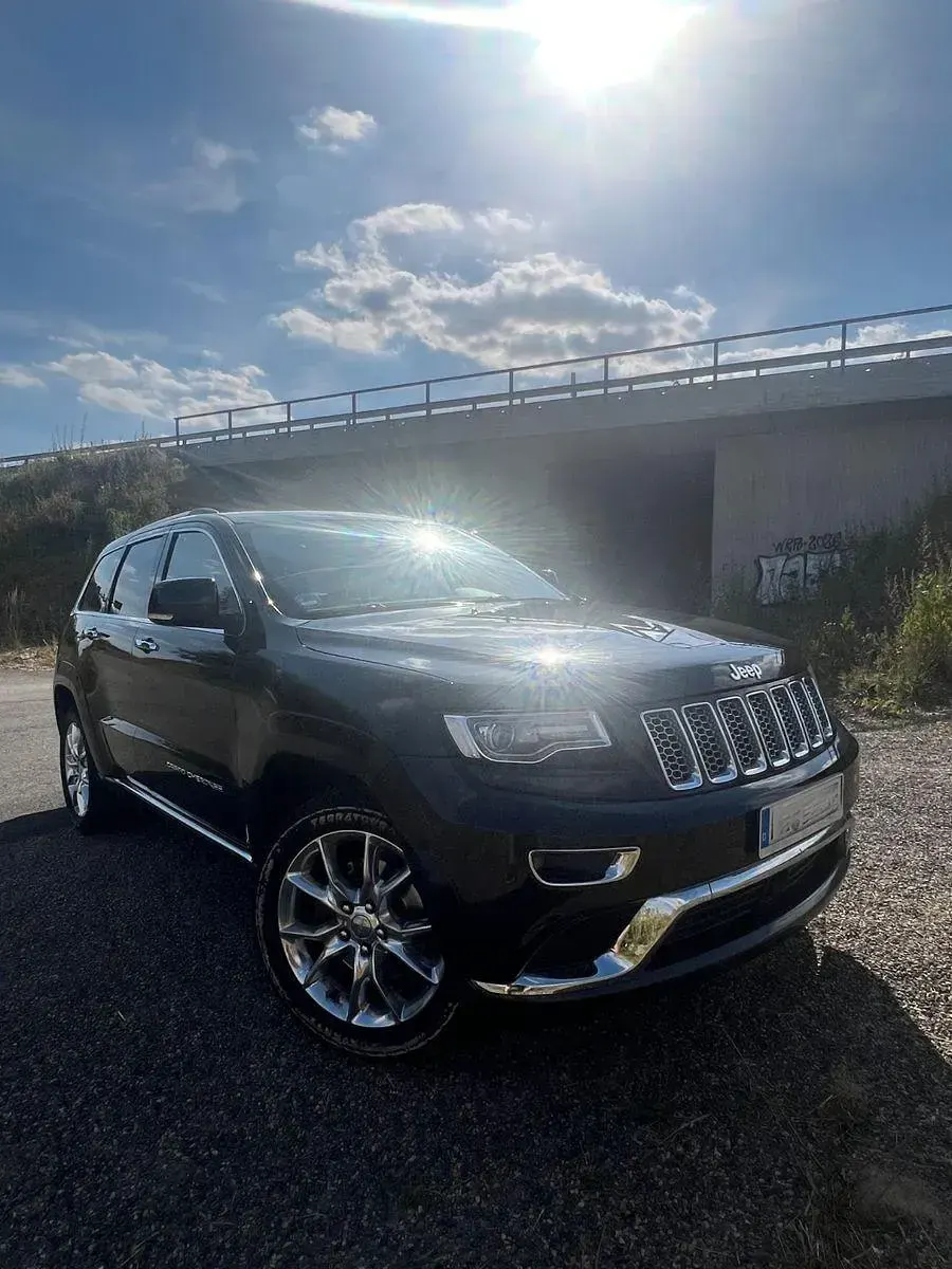 Gebraucht Jeep Grand Cherokee Summit 250 PS (183 kW) 2017 Schwarz SUV