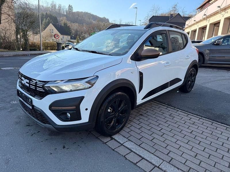 Gebraucht Dacia Sandero Extreme 110 PS (80 kW) 2023 Weiß SUV