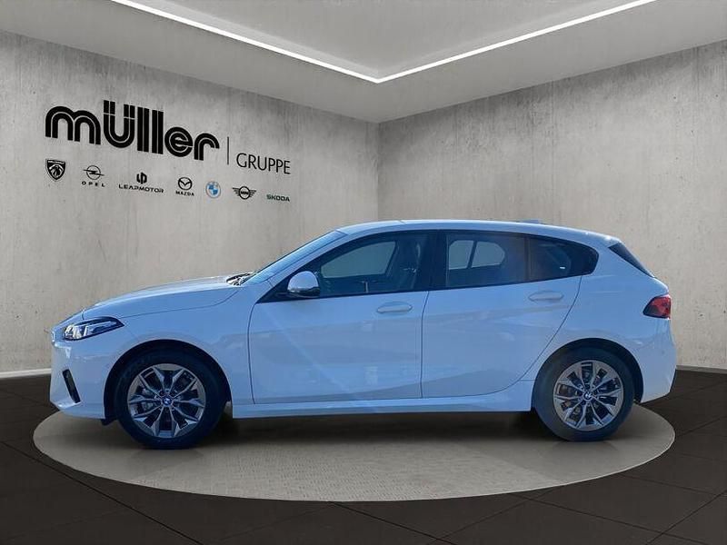 Gebraucht BMW 120 Efficient Dynamics 170 PS (125 kW) 2025 Weiß Kleinwagen