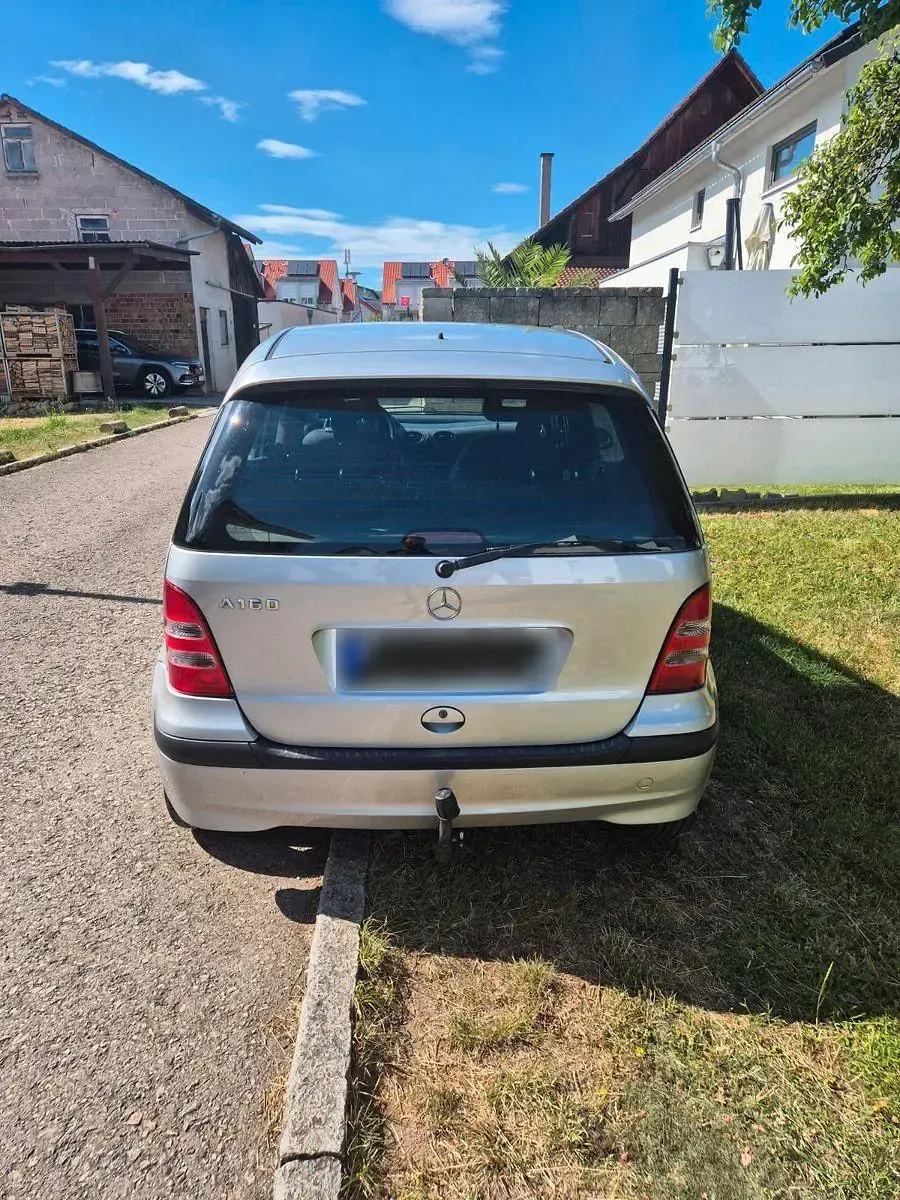 Gebraucht Mercedes A160 Classic 102 PS (75 kW) 2004 Silber Van / Kleinbus