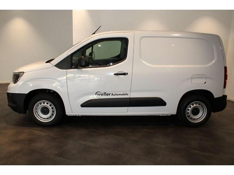 Gebraucht Opel Combo Edition 102 PS (75 kW) 2025 Weiss Van / Kleinbus