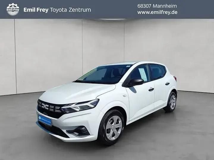 Schwarz Gebraucht 2023 Dacia Sandero Comfort Kleinwagen | 14.990 € (Guter Preis) - Bild 1/3