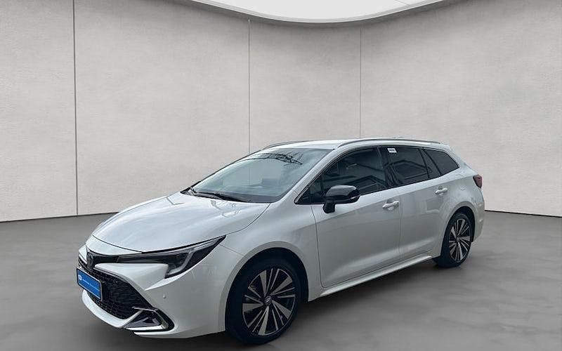 Gebraucht Toyota Corolla Lounge 180 PS (132 kW) 2025 Grau Kombi