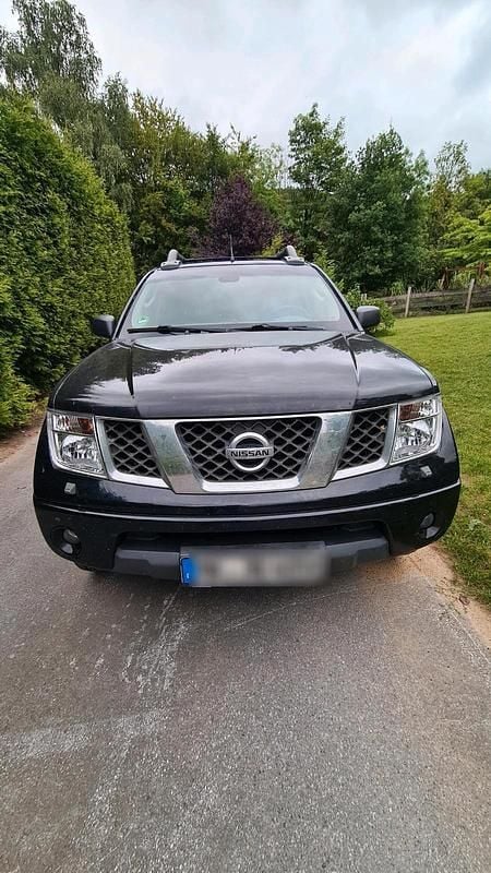 Schwarz Gebraucht 2007 Nissan Navara Abholung | 8.500 € (Guter Preis) - Bild 1/4