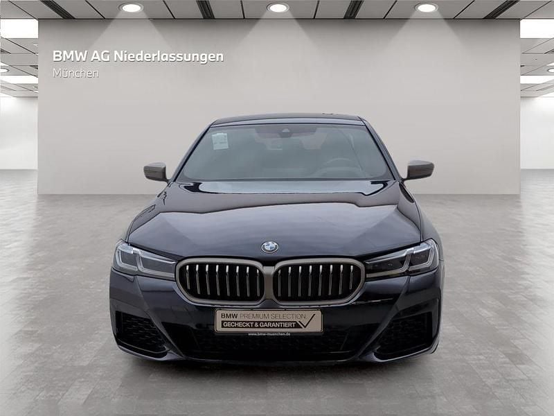 Gebraucht BMW M550 Shadowline 530 PS (389 kW) 2022 Schwarz Limousine