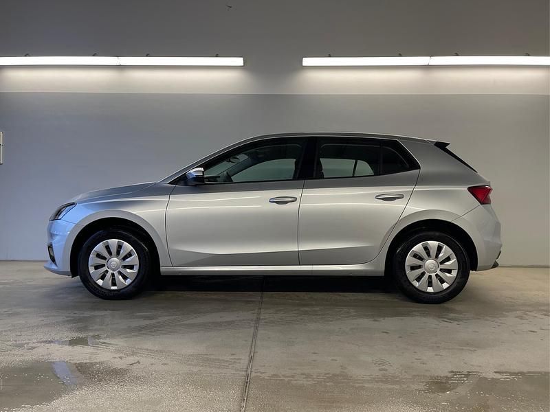 Neu Skoda Fabia Selection 95 PS (69 kW) 2025 [8e8e] brillantsilber metallic [8e8e] brillantsilber metallic Kleinwagen