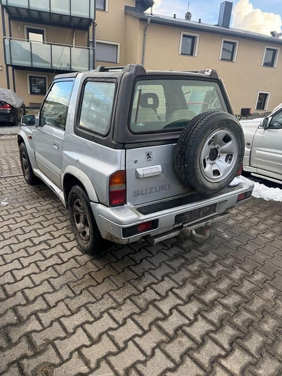 Gebraucht Suzuki Vitara 132 PS (97 kW) 1999 Silber Cabrio