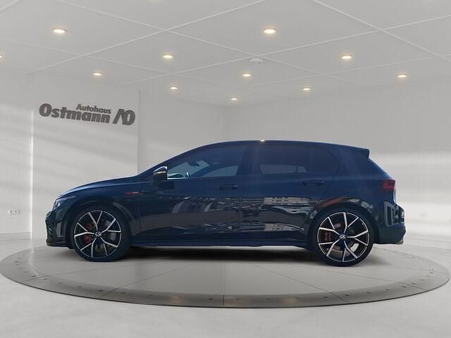 Gebraucht VW Golf VIII GTI 245 PS (180 kW) 2022 Deep black perleffekt Limousine