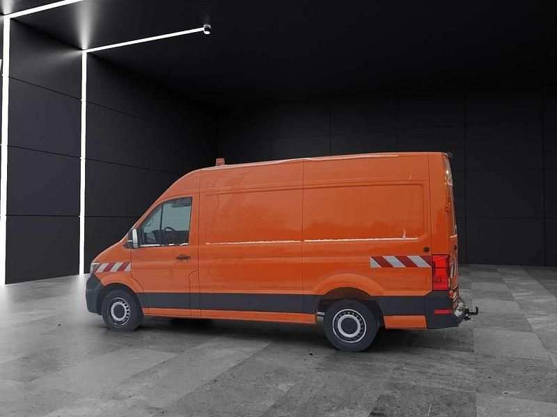 Gebraucht VW Crafter 177 PS (130 kW) 2021 Leuchtorange Van