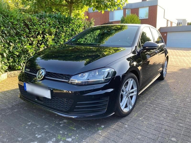 Schwarz Gebraucht 2015 VW Golf VII GTD Kleinwagen | 13.900 € (Fairer Preis) - Bild 1/4