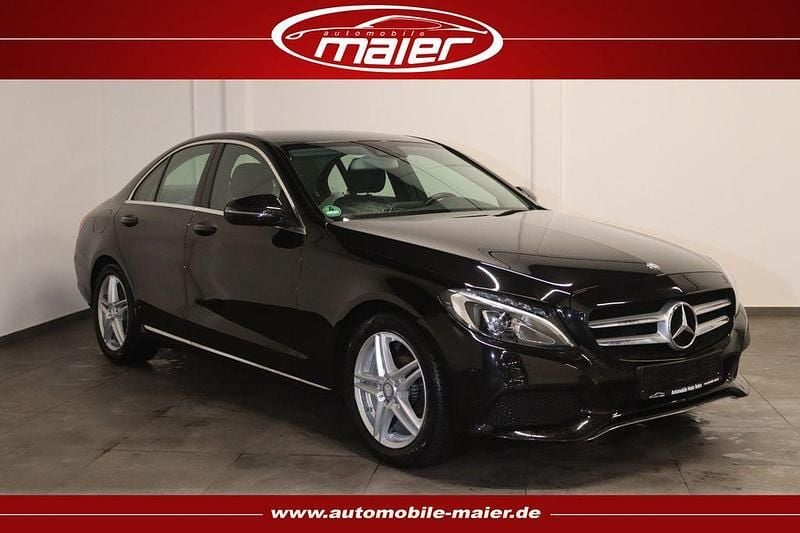 Schwarz Gebraucht 2016 Mercedes C180 Avantgarde Limousine | 15.800 € (Guter Preis) - Bild 1/4