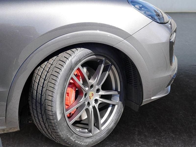 Gebraucht Porsche Cayenne GTS 460 PS (338 kW) 2020 Grau quarzitgraumetallic (metallic) SUV