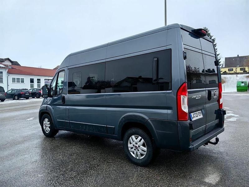 Gebraucht Fiat Ducato 150 PS (110 kW) 2017 Grau Van