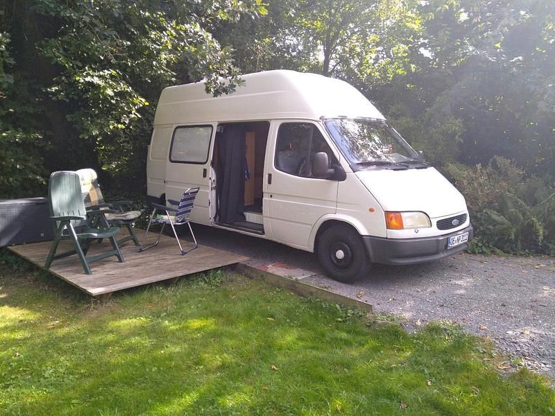 Weiß Gebraucht 1997 Ford Transit Van / Kleinbus | 4.000 € (Fairer Preis) - Bild 1/4