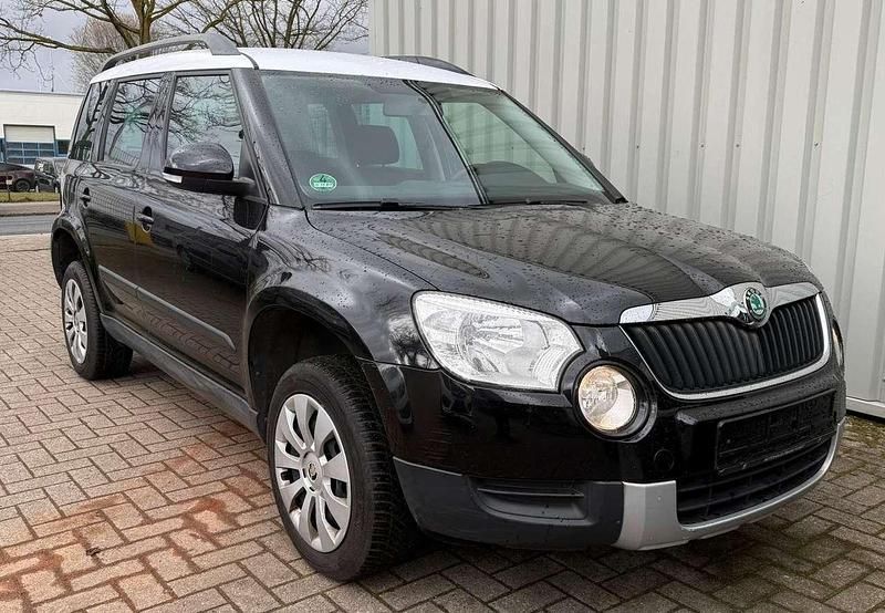 Gebraucht Skoda Yeti Plus Edition 105 PS (77 kW) 2012 Schwarzmagic perleffekt SUV