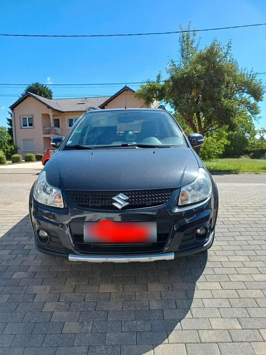 Gebraucht Suzuki SX4 135 PS (99 kW) 2011 Schwarz SUV