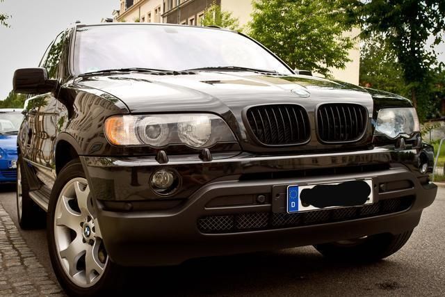 Schwarz Gebraucht 2003 BMW X5 Exclusive SUV | 11.999 € - Bild 1/4
