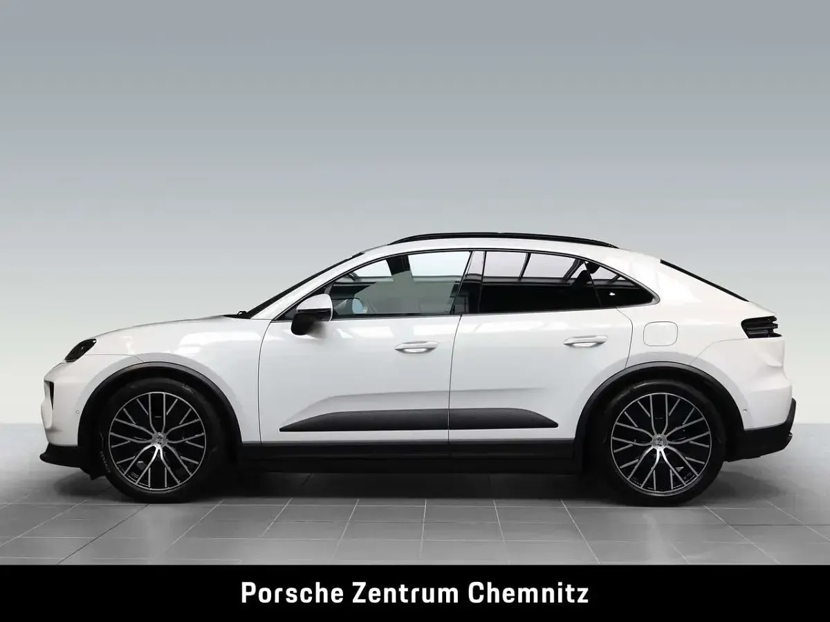 Gebraucht Porsche Macan 4 Electric Sport 300 kW (408 PS) 2024 Weiß SUV