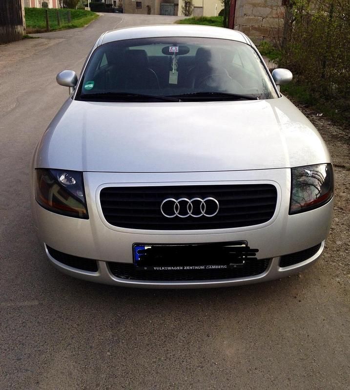 Gebraucht Audi TT 180 PS (132 kW) 2001 Silber Coupé