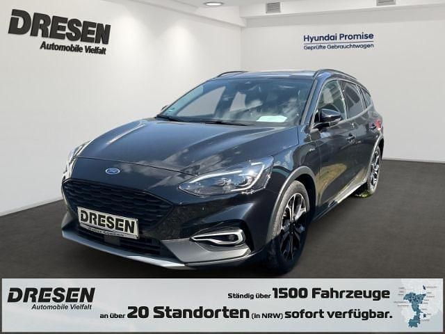 Obsidianschwarz metallic Gebraucht 2021 Ford Focus Active X Kombi | 24.390 € (Fairer Preis) - Bild 1/4