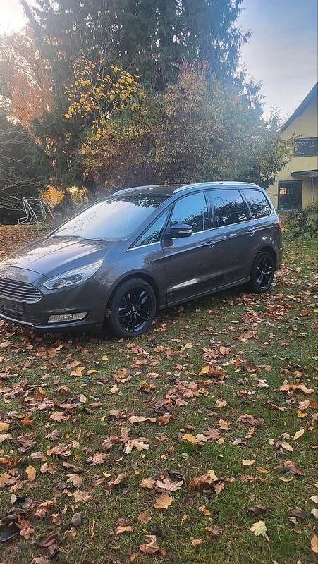 Gebraucht Ford Galaxy 180 PS (132 kW) 2017 Van / Kleinbus