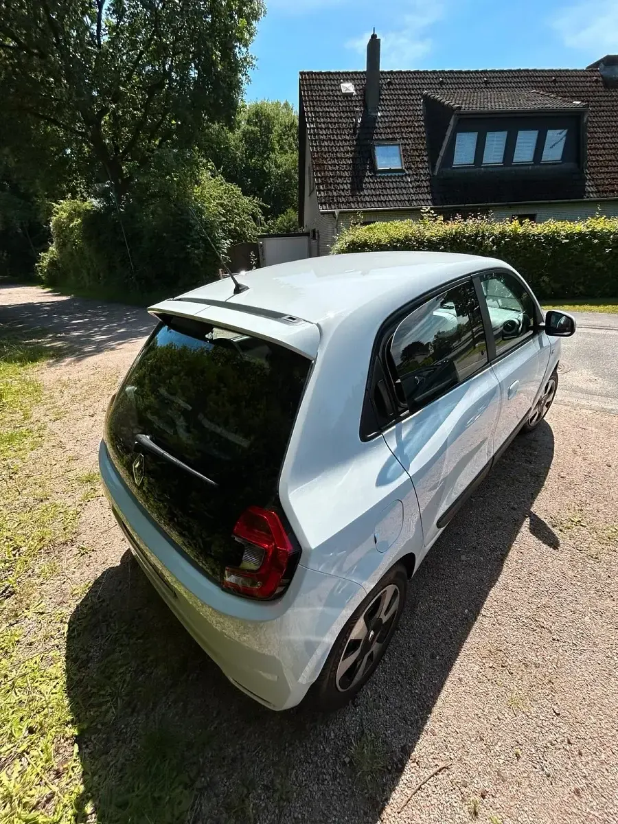 Gebraucht Renault Twingo 73 PS (53 kW) 2020 Weiß Kleinwagen