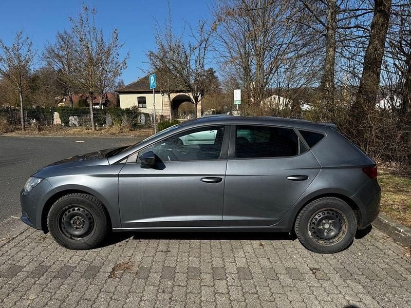 Gebraucht Seat Leon 122 PS (89 kW) 2013 Grau Limousine