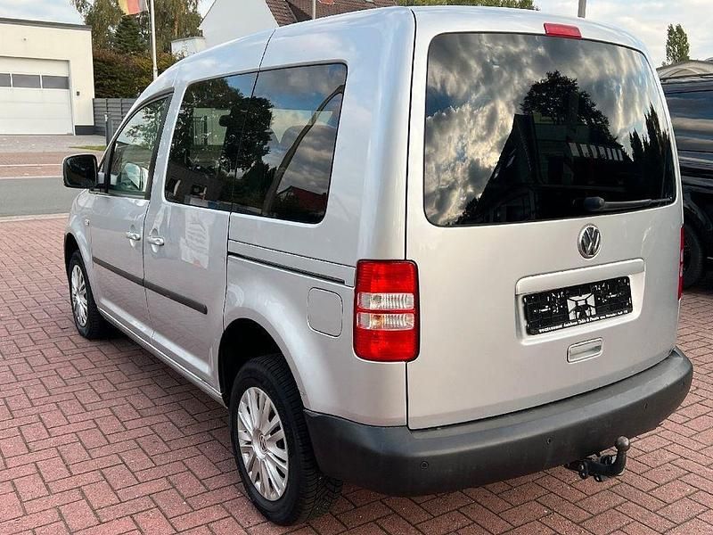 Gebraucht VW Caddy 109 PS (80 kW) 2014 Reflexsilber Van / Kleinbus
