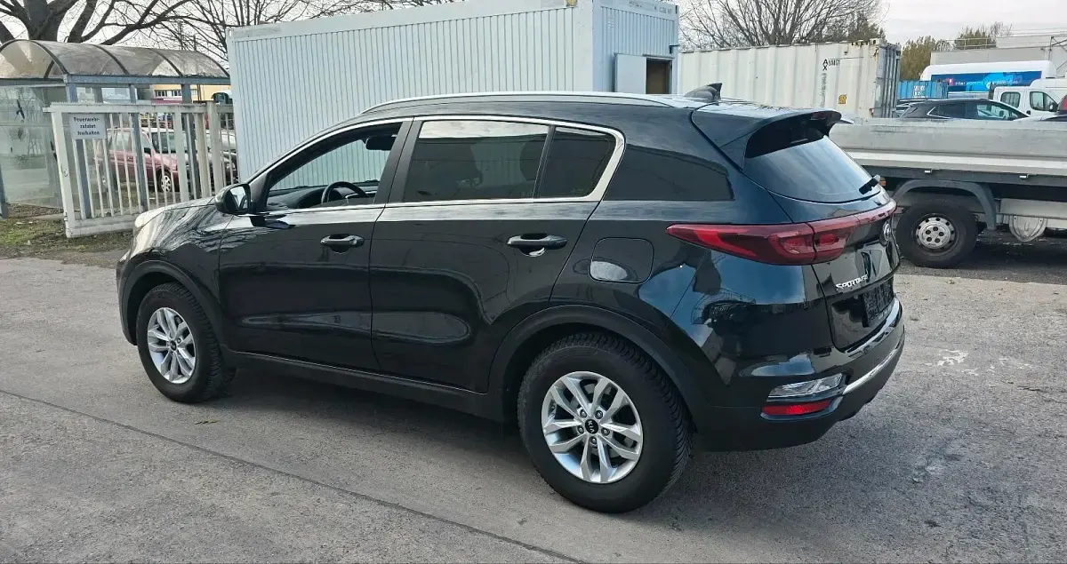 Gebraucht Kia Sportage 115 PS (84 kW) 2021 Schwarz SUV