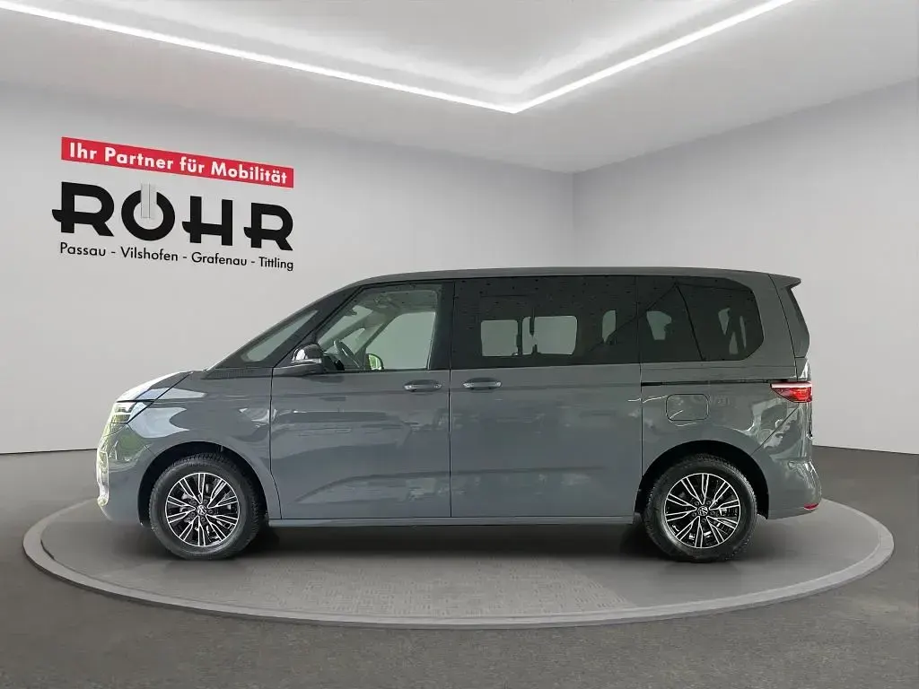 Używany VW T7 150 KM (110 kW) 2025 Szary Van
