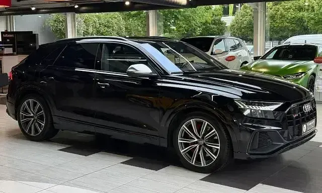 Gebraucht Audi SQ8 Sport 435 PS (319 kW) 2019 Orcaschwarz/deep black SUV