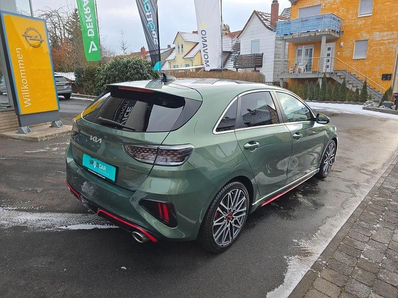 Gebraucht Kia Ceed GT GT 204 PS (150 kW) 2023 Grün Limousine