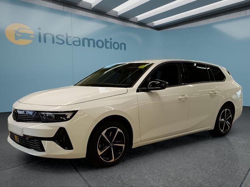 Weiß Gebraucht 2024 Opel Astra Kombi | 24.749 € (Fairer Preis) - Bild 1/4