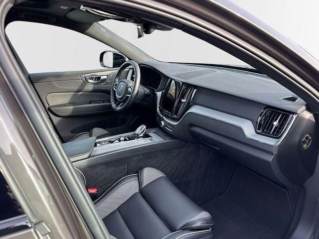 Gebraucht Volvo XC60 Plus 455 PS (334 kW) 2023 Grau SUV