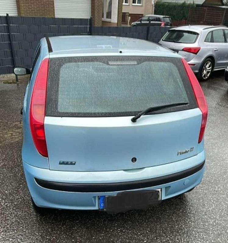 Gebraucht Fiat Punto 60 PS (44 kW) 2001 Blau Kleinwagen