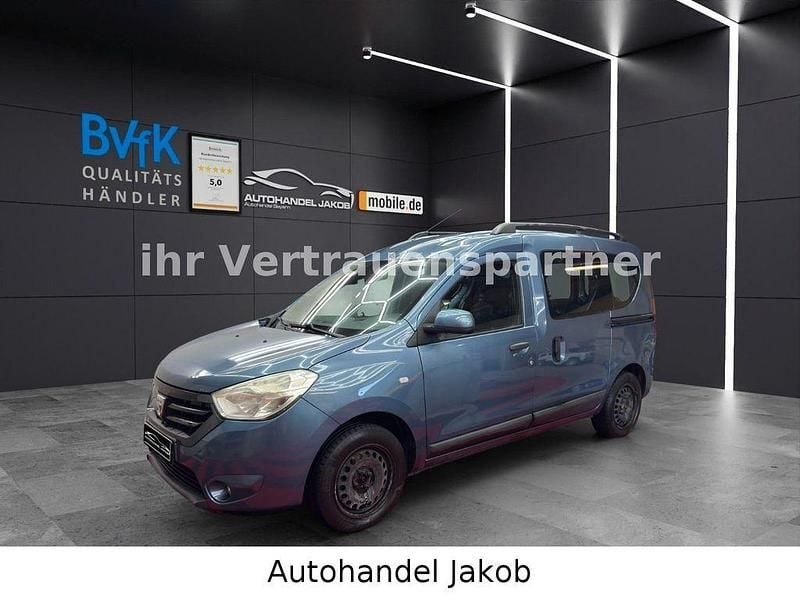 Blau Gebraucht 2014 Dacia Dokker Lauréate Van | 7.401 € (Superpreis) - Bild 1/4