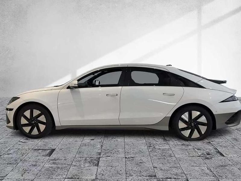 Weiß Gebraucht 2023 Hyundai Ioniq 6 Limousine | 29.999 € (Fairer Preis) - Bild 1/4