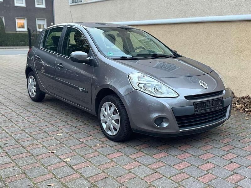 Grau cassiopee Gebraucht 2012 Renault Clio IV Expression Kleinwagen | 3.000 € - Bild 1/4