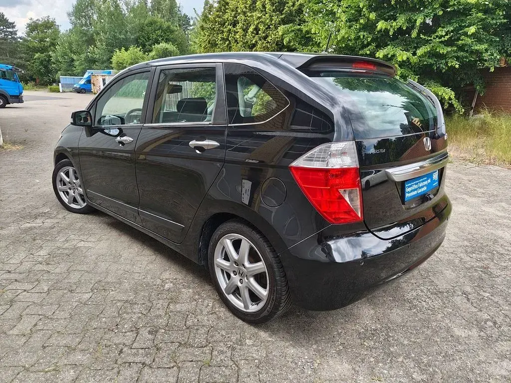 Gebraucht Honda FR-V 125 PS (91 kW) 2006 Schwarz Van / Kleinbus