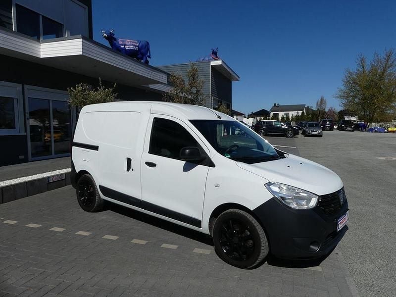 Gebraucht Dacia Dokker Ambiance 102 PS (75 kW) 2017 Weiß Van / Kleinbus
