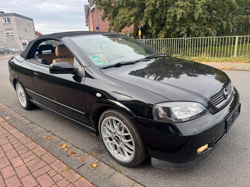 Schwarz Gebraucht 2003 Opel Astra Cabriolet Edition Cabrio | 1.000 € (Guter Preis) - Bild 1/4
