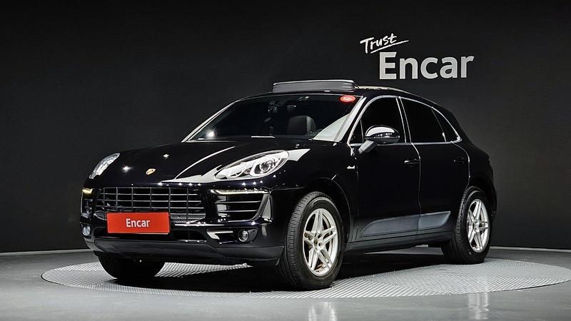 Schwarz Gebraucht 2014 Porsche Macan S SUV | 27.000 € (Fairer Preis) - Bild 1/4