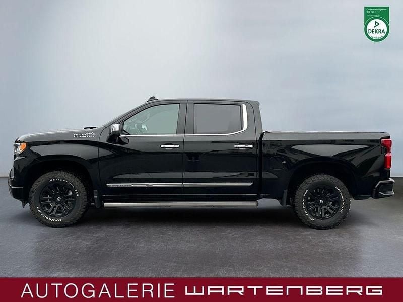 Gebraucht Chevrolet Silverado 426 PS (313 kW) 2024 Schwarz SUV